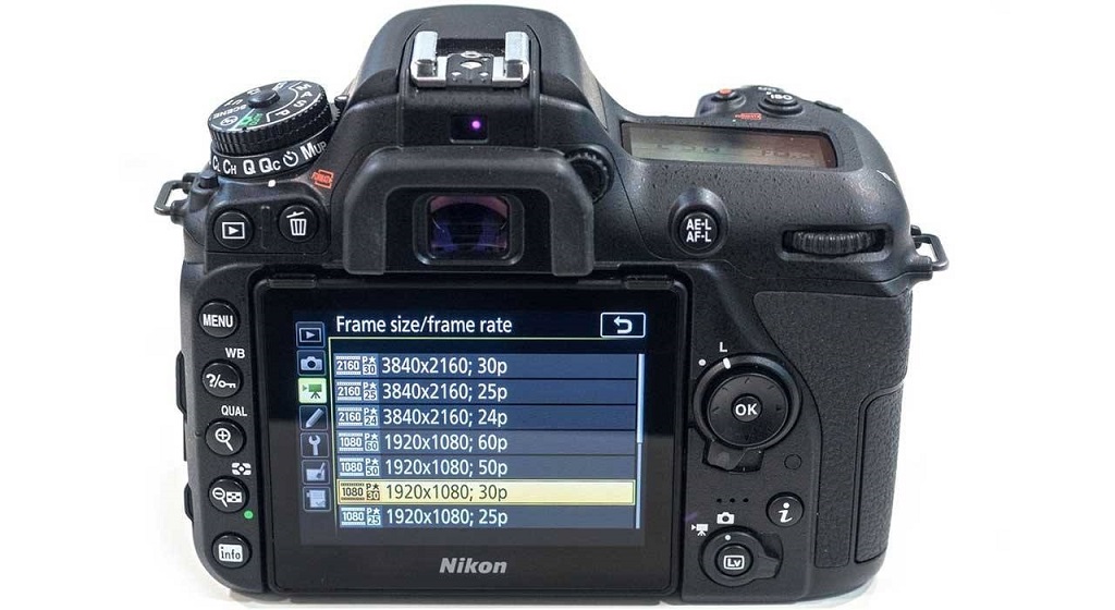دوربین دیجیتال نیکون مدل D7500 