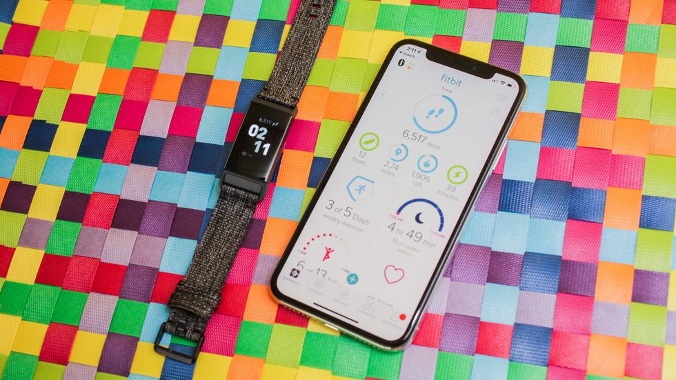 مچ بند هوشمند فیت بیت مدل Charge 3