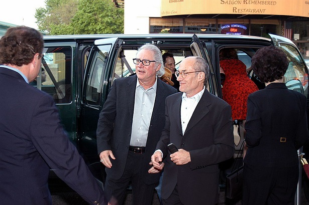 بری لوینسون