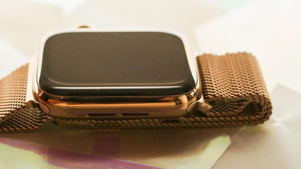 ساعت هوشمند اپل واچ سری 4 مدل 44mm Space Gray Aluminum Case With Black Sport Band