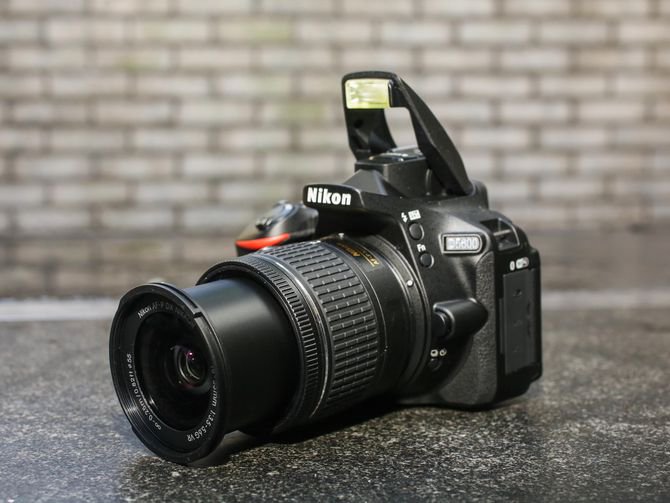 دوربین دیجیتال نیکون مدل D5600 بدون لنز