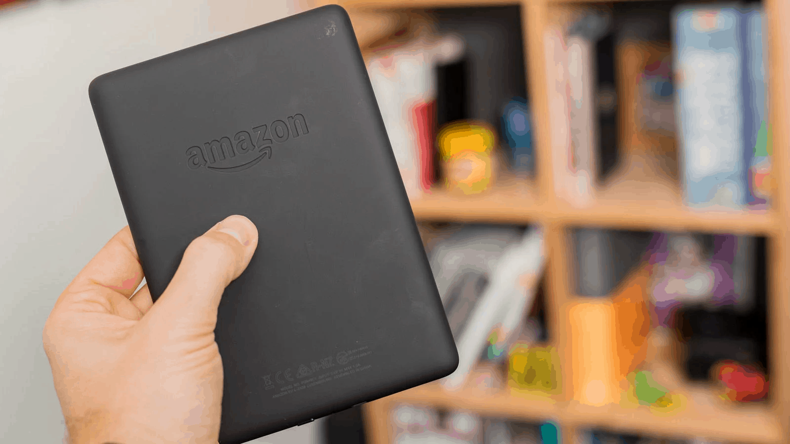 کتاب‌خوان آمازون مدل Kindle Paperwhite نسل دهم - ظرفیت 8 گیگابایت