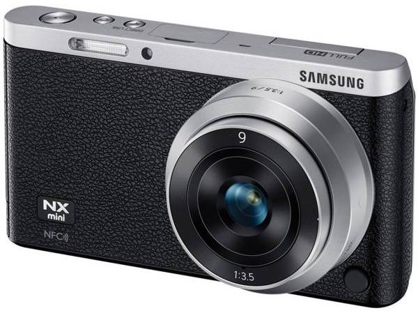 دوربین دیجیتال بدون آینه سامسونگ مدل NX Mini به همراه لنز 9 میلی‌متر