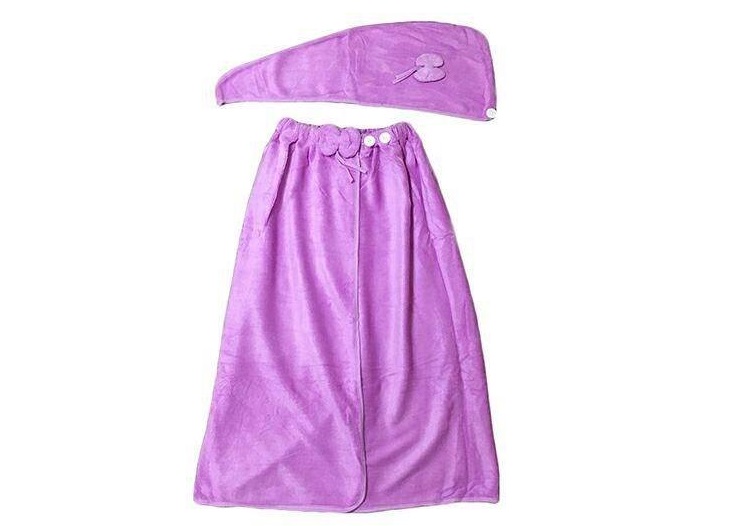 حوله استخری مدل دکلته سایز متوسط به همراه کلاه حوله ای