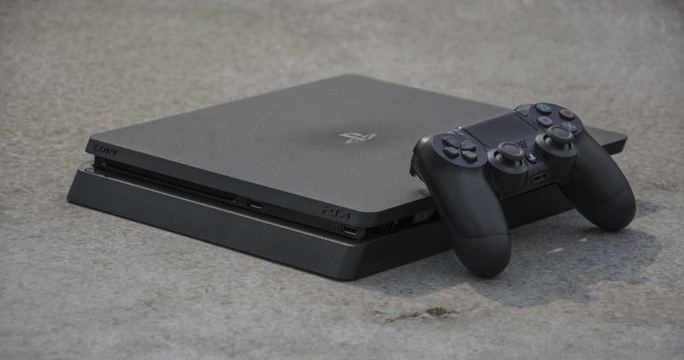 کنسول بازی سونی مدل Playstation 4 Slim