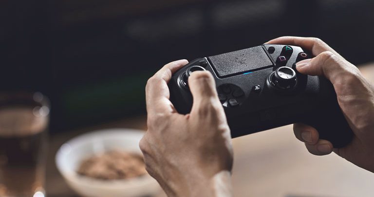 دسته بازی ریزر مدل RAIJU TOURNAMENT EDITION
