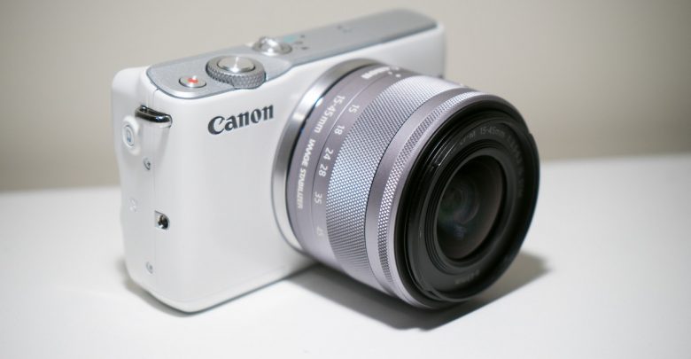 Canon EOS M10