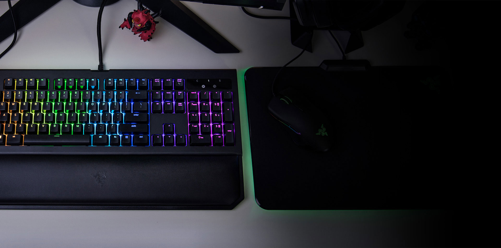 Razer-BlackWidow-Chroma-V2-Mechanical-Gaming-Keyboard
