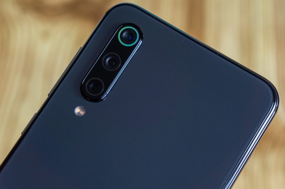 گوشی موبایل شیائومی مدل Mi 9 SE M1903F2G دو سیم‌ کارت ظرفیت 128 گیگابایت