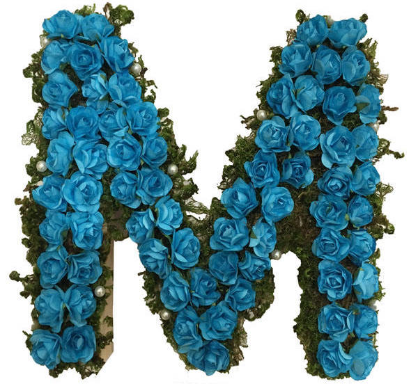 استند گل مصنوعی طرح حرف M کد 56