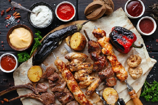 برای پخت کباب به چه چیزهایی نیاز داریم؟