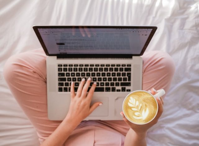 بهترین لپ تاپ با شارژ بالا