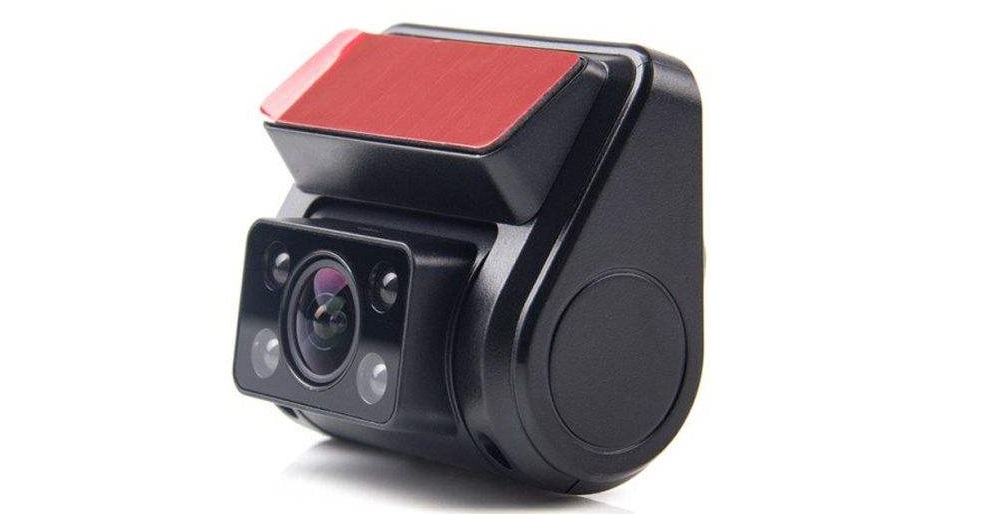 دوربین فیلمبرداری خودرو وای فو مدل A129-DG