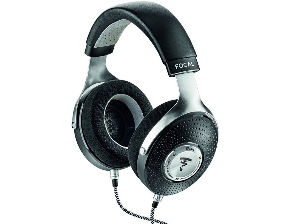 بیشترین نوآوری در طراحی : Focal Elegia Reference Headphones
