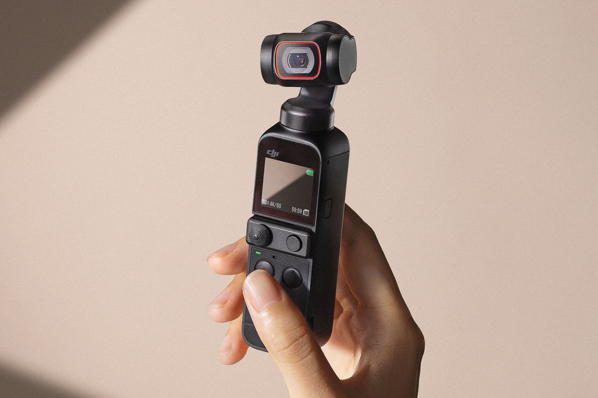 مشخصات و بررسی دوربین فیلمبرداری دی‌جی‌آی DJI Pocket 2
