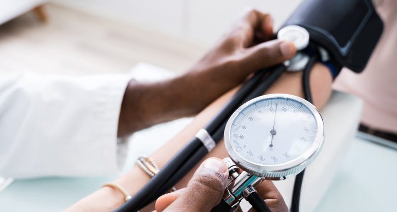 افزایش سن چه تاثیری بر فشار خون دارد؟