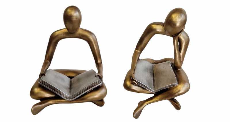مجسمه مدل کتابخوان 