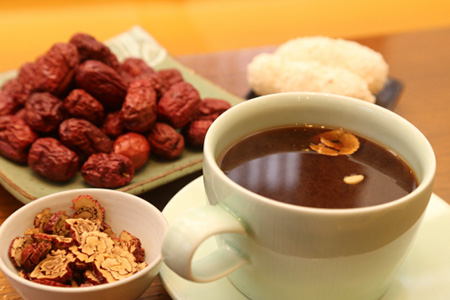 خواص دمنوش عناب