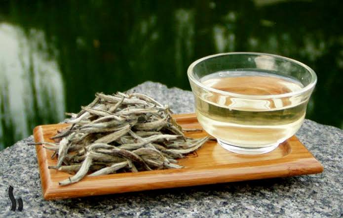 دمنوش چای سفید