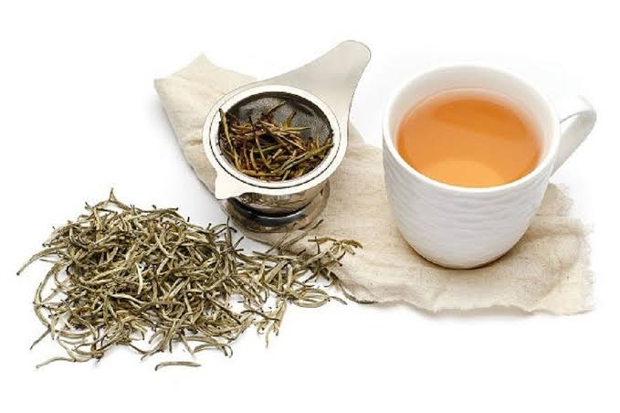 دمنوش چای سفید